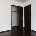 南側洋室6帖の収納