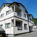 4世帯のコンパクトなアパートです。(外観)