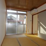 日当たりが良く心地の良い和室(内装)