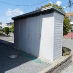 スタッドレスタイヤの収納に便利な物置
