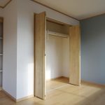 洋室のクローゼット