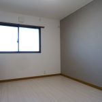 北側洋室6帖(内装)
