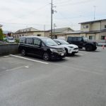 広くて停めやすい駐車場