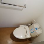 シャワー付きトイレ
