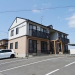 1棟4世帯のコンパクトなアパートです。(外観)