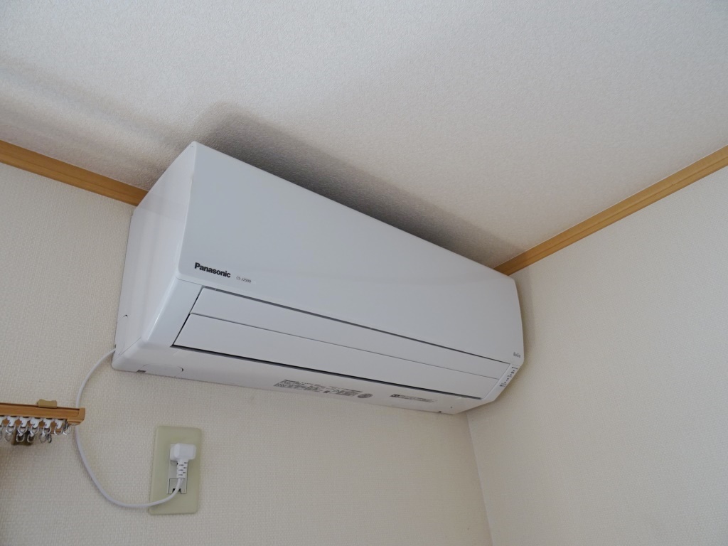 2階洋室のエアコン