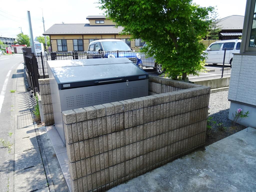 敷地内ゴミ置き場付き