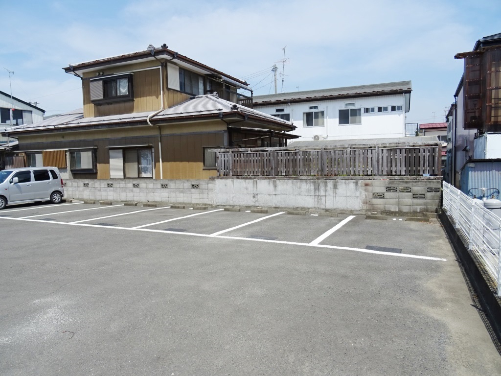敷地内駐車場