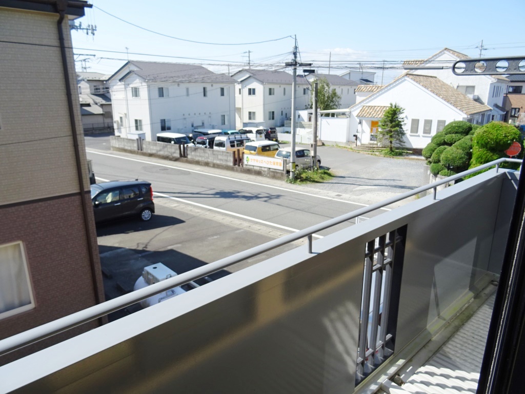 日当たりの良いバルコニー