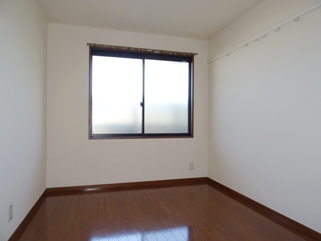 北側の洋室 (内装)