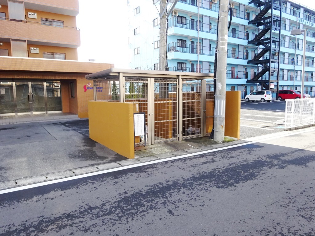 入居者用ゴミ捨て場
