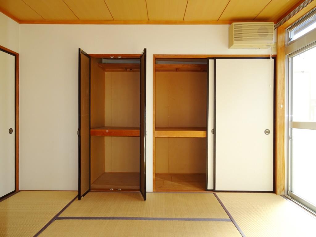 和室6帖の収納 (内装)