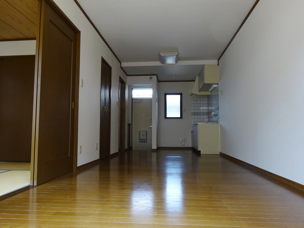 13帖のＬＤＫ (内装)