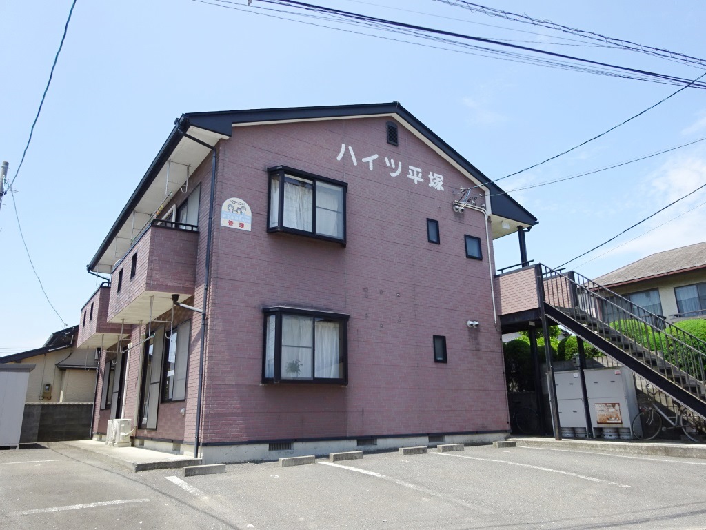 全4世帯のコンパクトなアパートです。(外観) 全4世帯のコンパクトなアパートです。(外観)