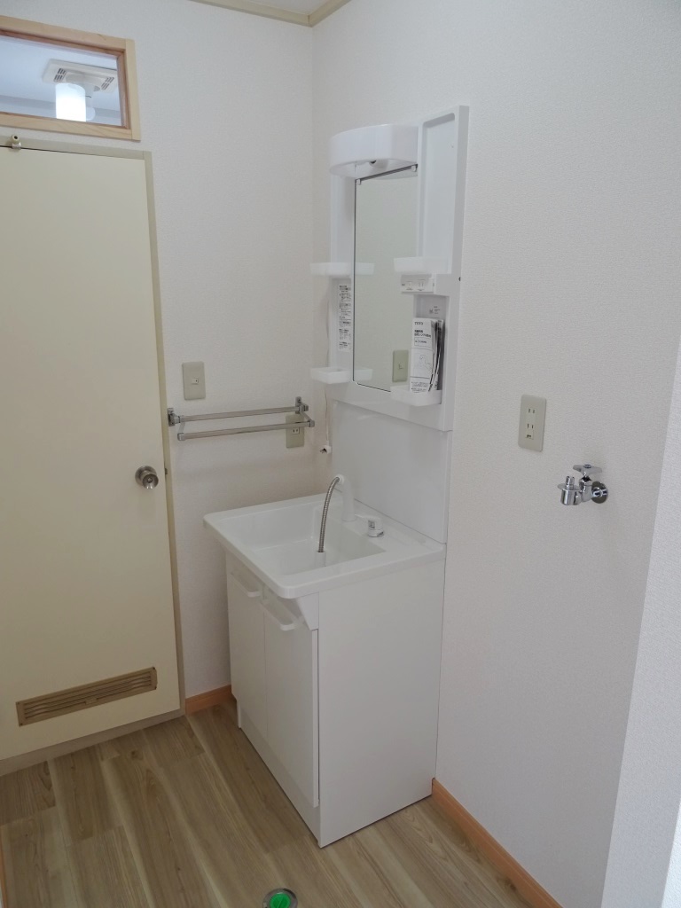 シャワー付き洗面台