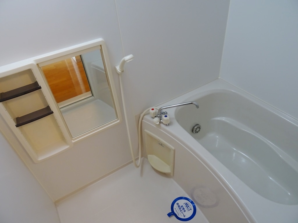 追い焚き機能付きバス