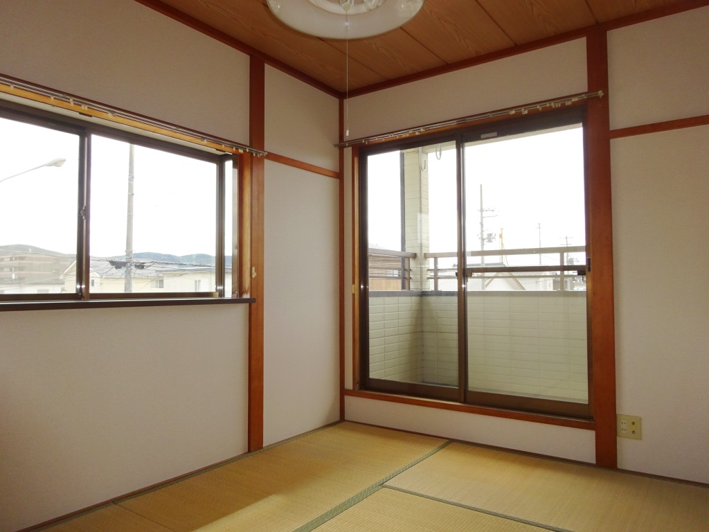 和室6帖二面採光明るいお部屋 (内装)