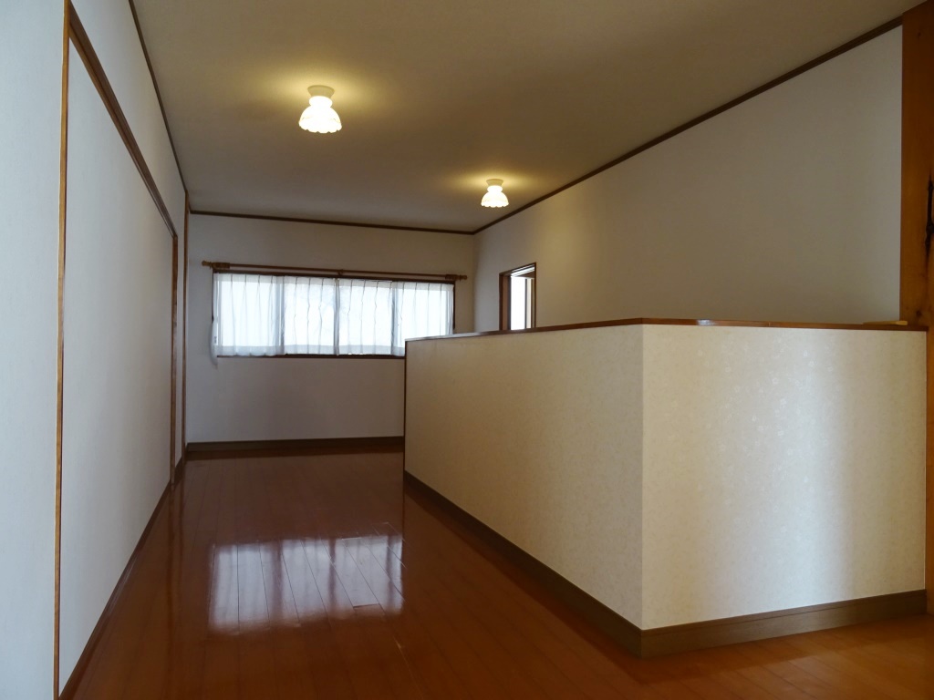 廊下の幅等すべてが広いです。