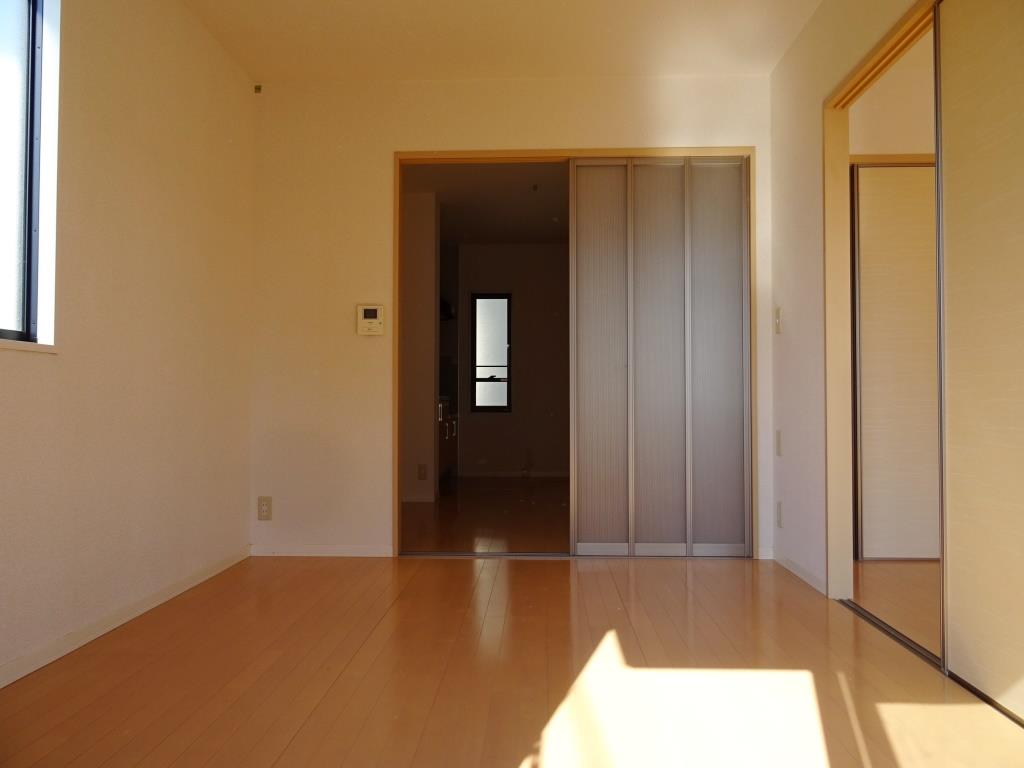 洋室5.92帖 (周辺)