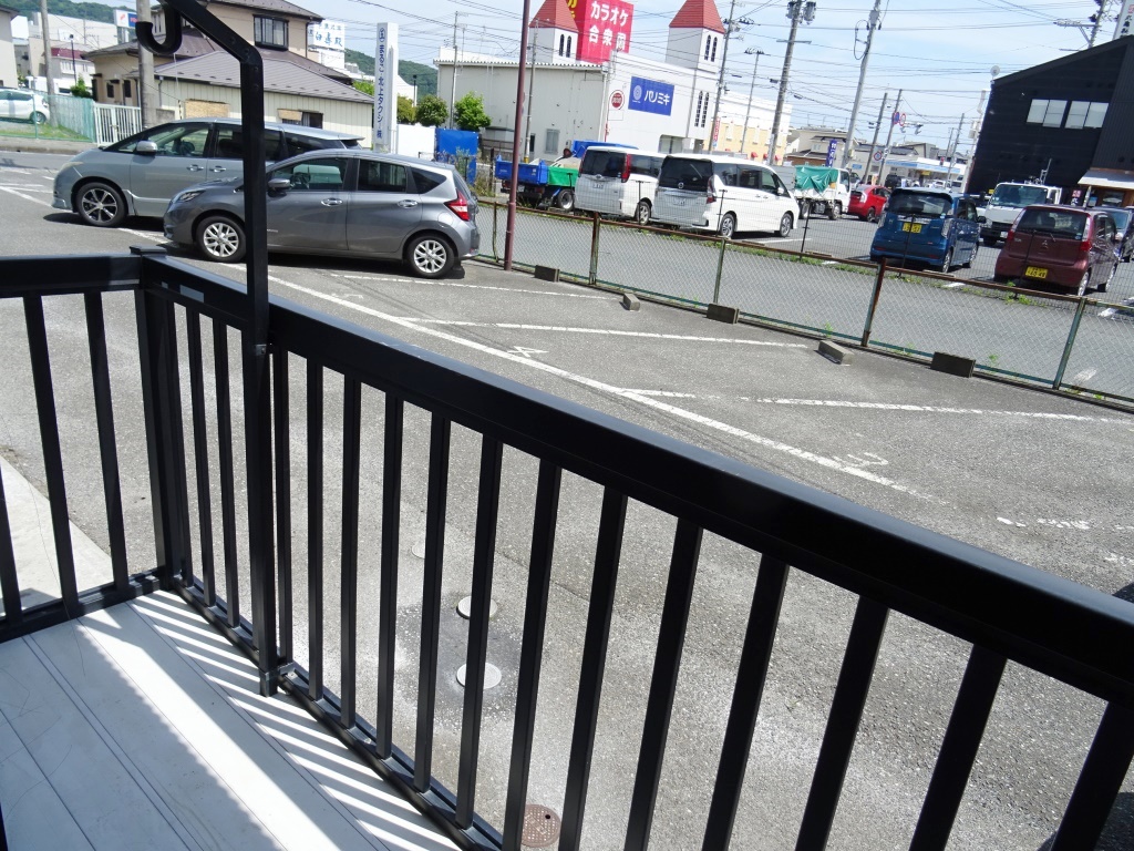 日当たりの良いバルコニーです。