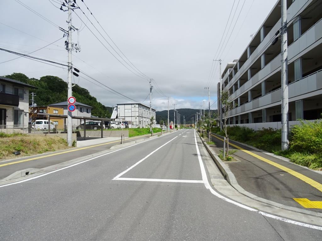 南側の前面道路
