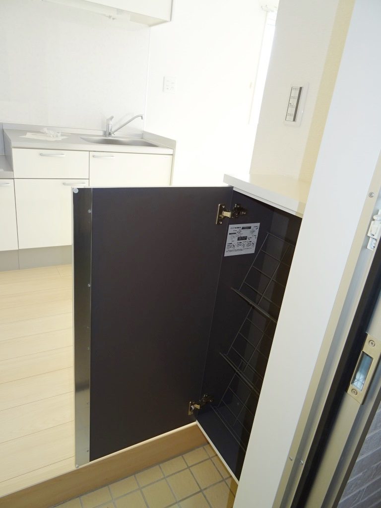 玄関のシューズボックス