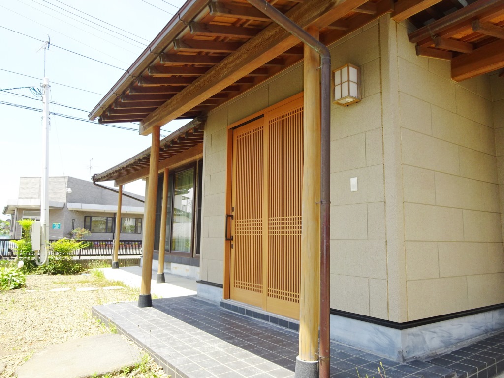 玄関ドア
