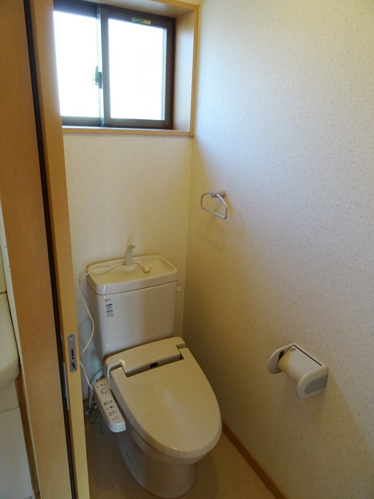 シャワー付きトイレ