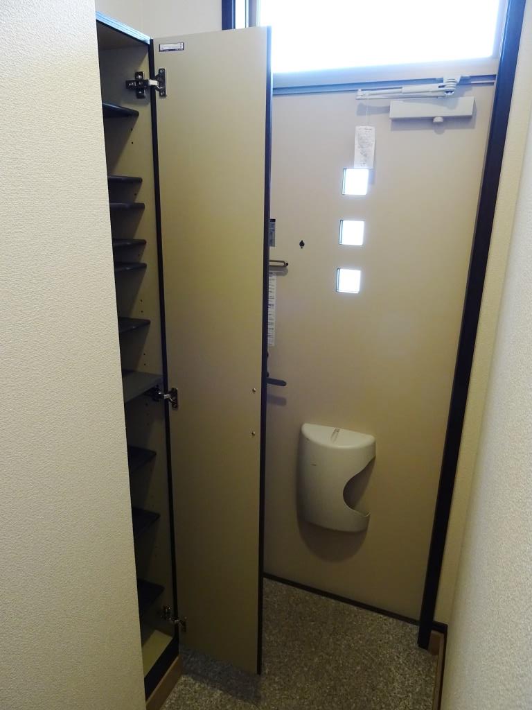 玄関のシューズBOX