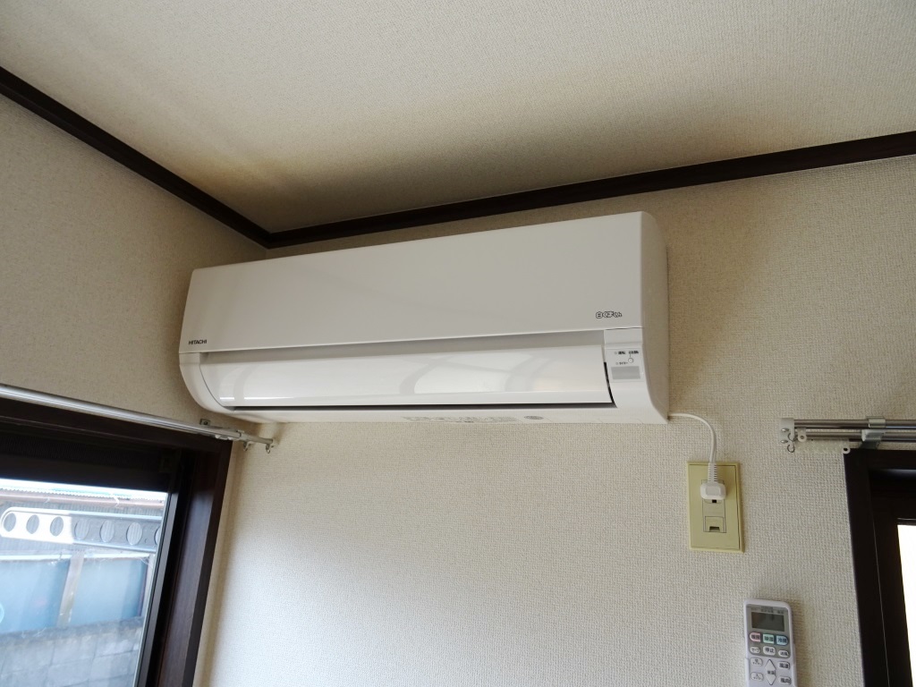 ＬＤＫにエアコン1台付き