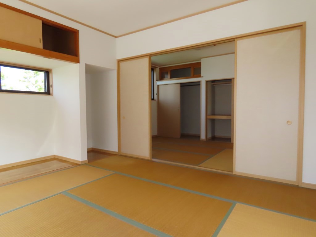 和室8帖 (内装)