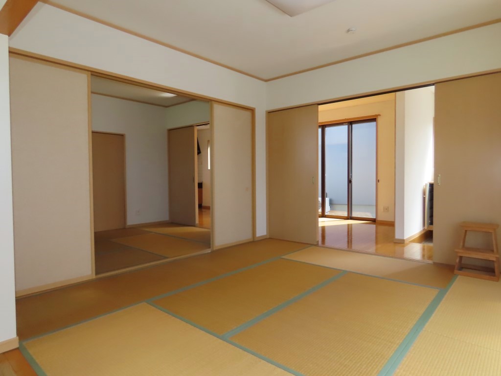 和室8帖 (内装)