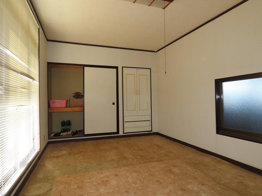 事務所部分 (内装)