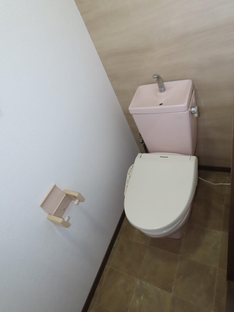 シャワー付きトイレ
