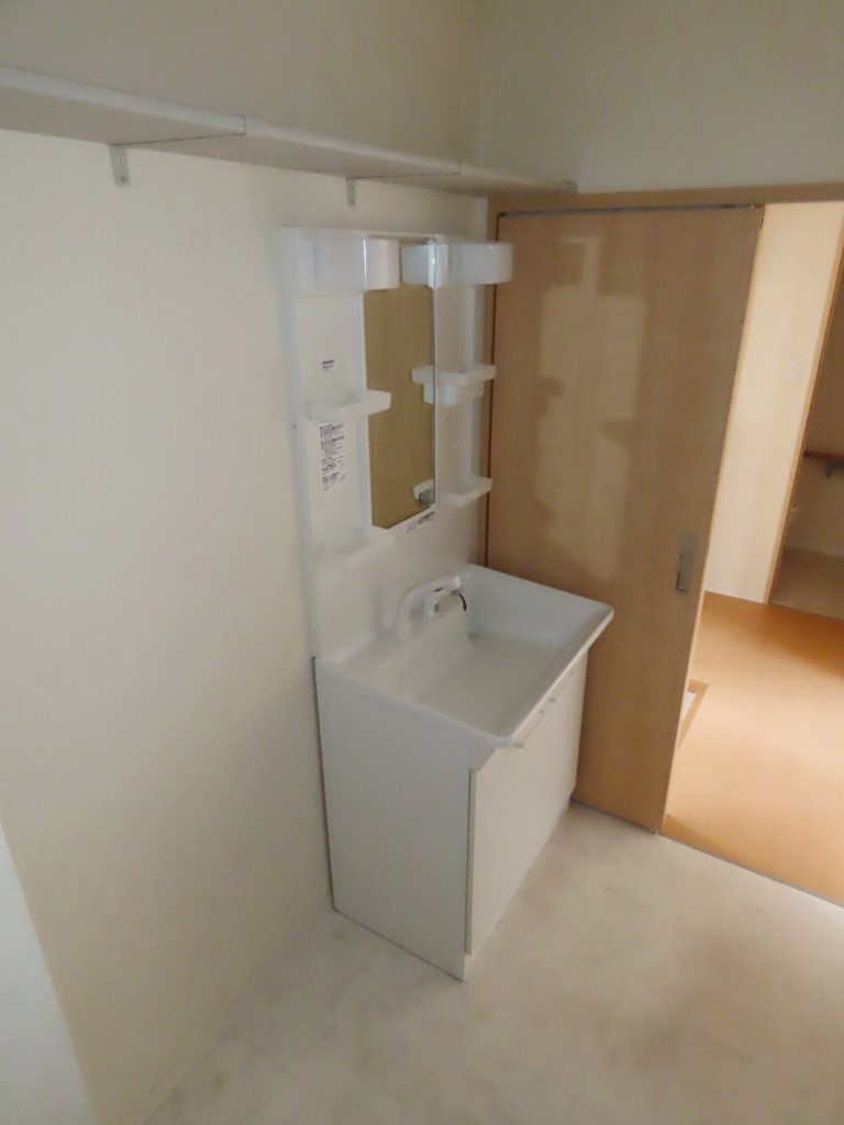シャワー付き洗面台
