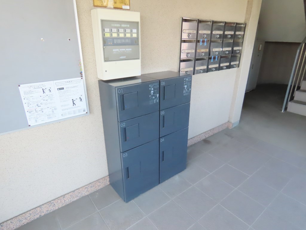 宅配BOX