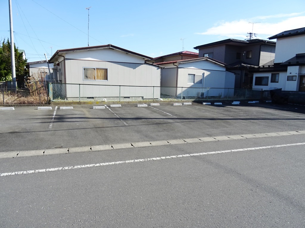 広々した駐車場
