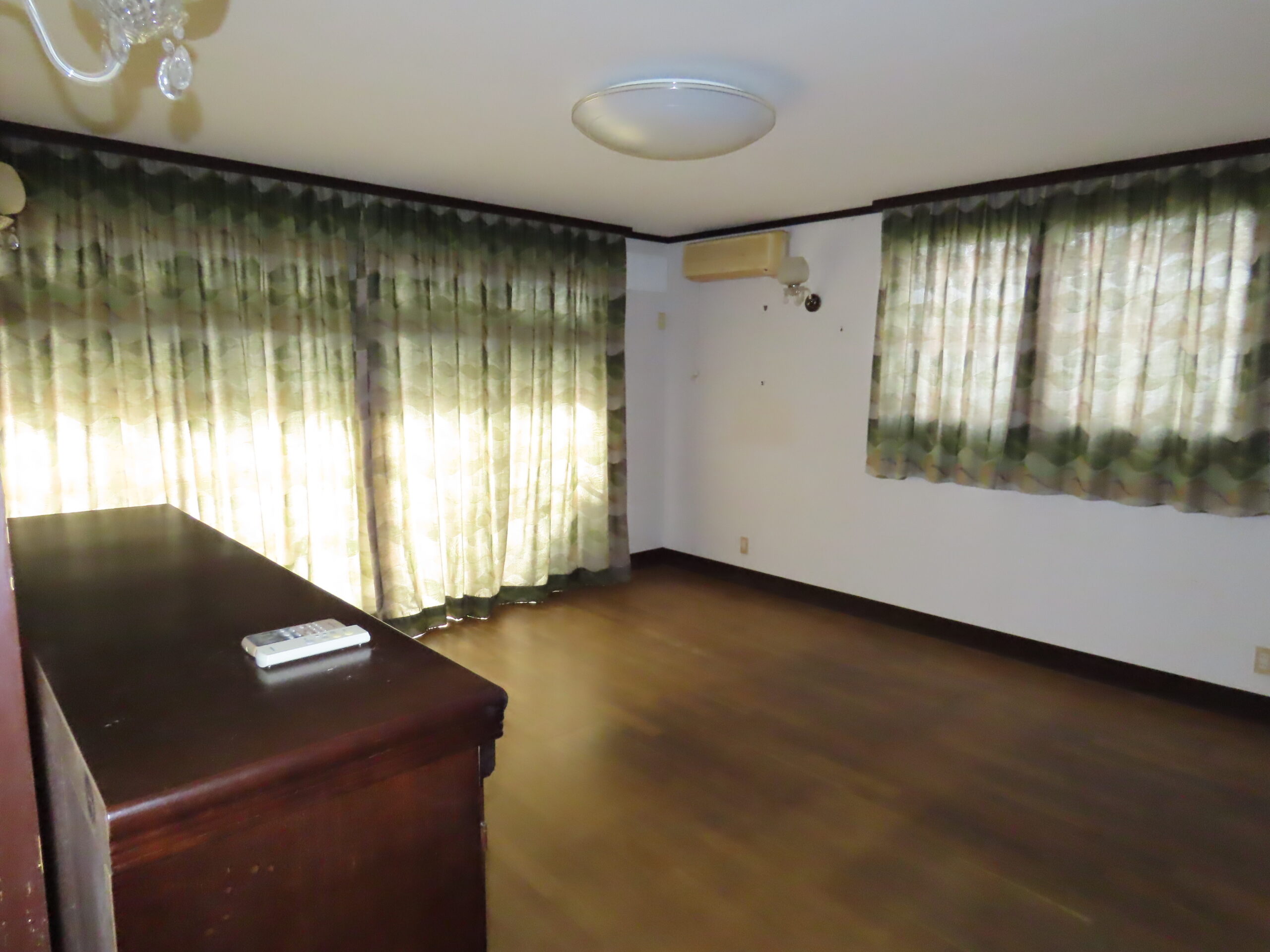 1階の洋室 (内装)