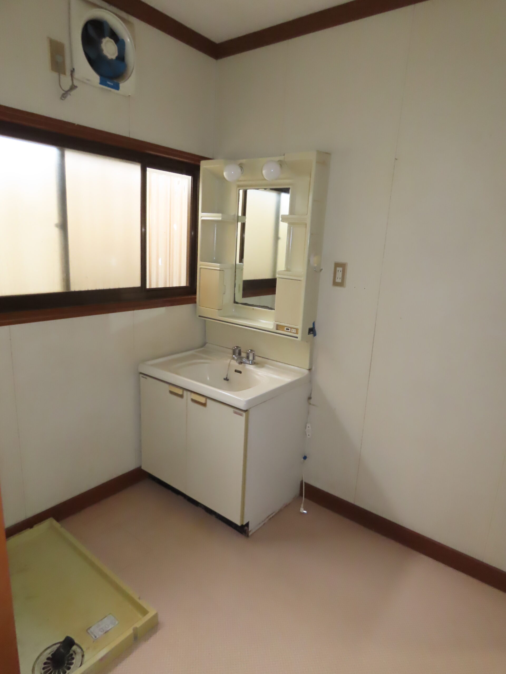 洗面所と洗面台