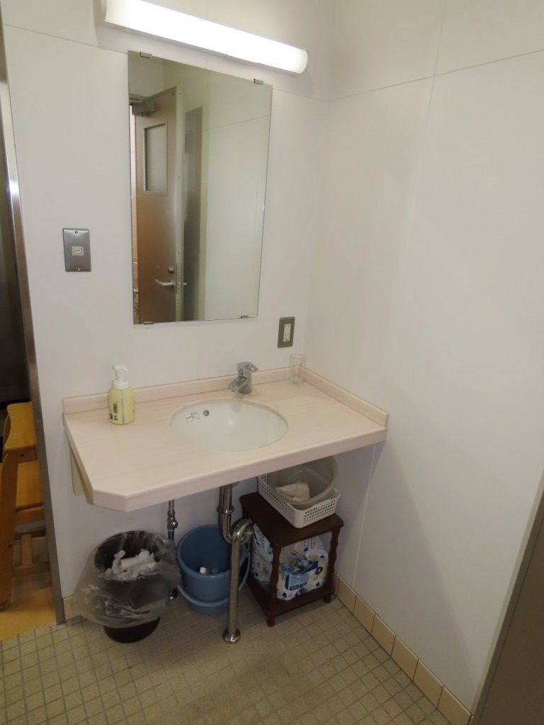 トイレの手洗い場