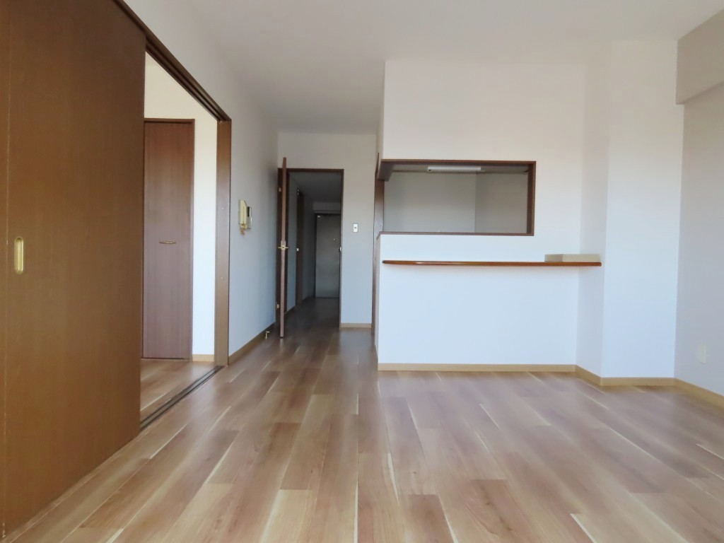 11.5帖のLDK (内装)