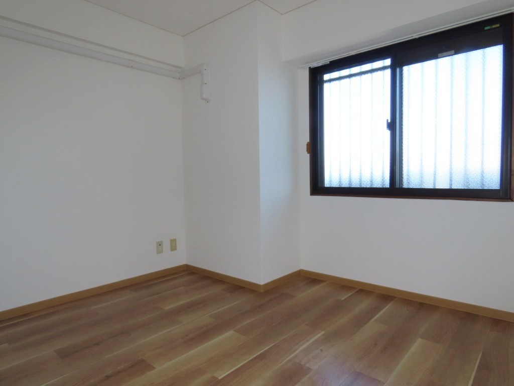 北側の洋室4.5帖