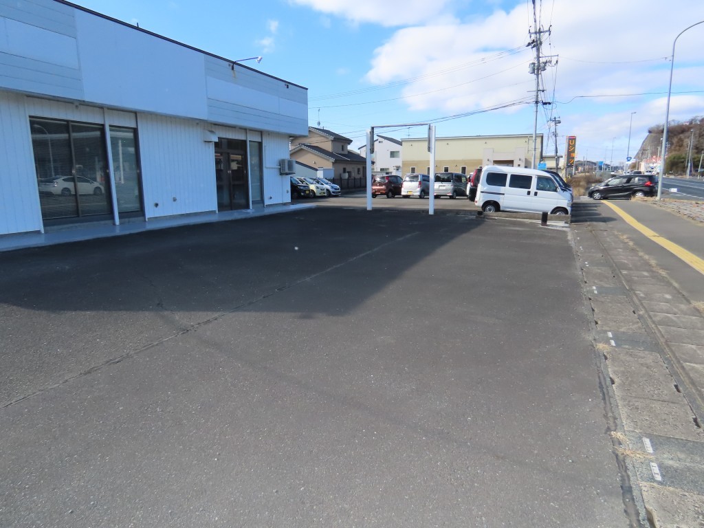 敷地内の駐車場