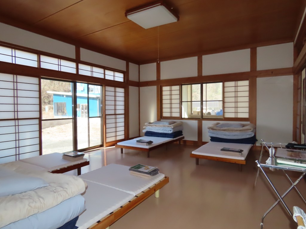 1階洋室15帖 (内装)