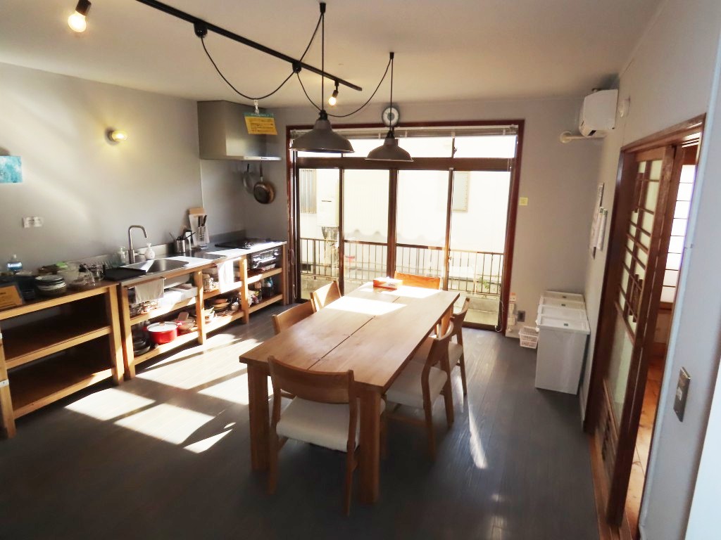 12帖のLDK (内装)